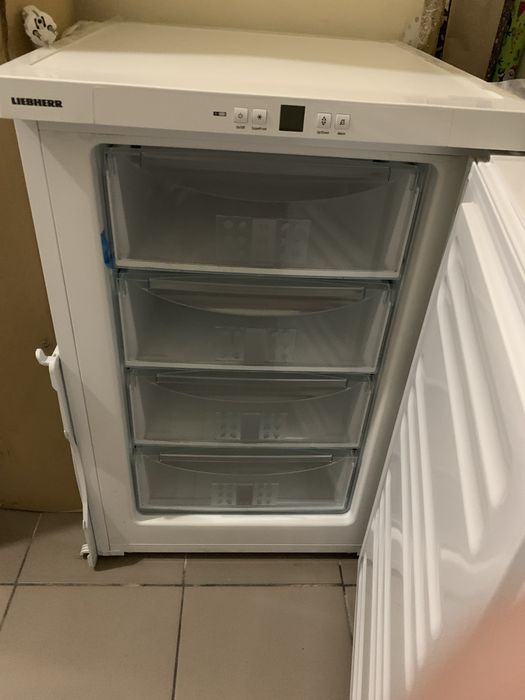 Морозильна камера Liebherr GP 1376