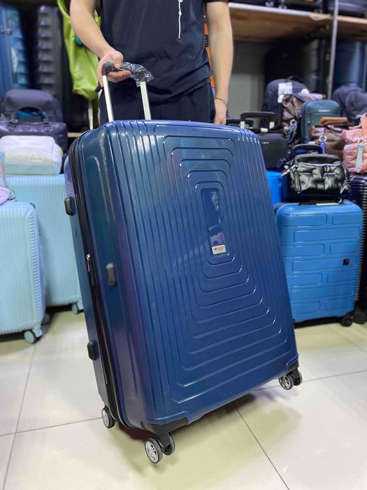 Валіза Airtex 241 гігант АКЦІЯ 10% з розширенням із поліпропілена