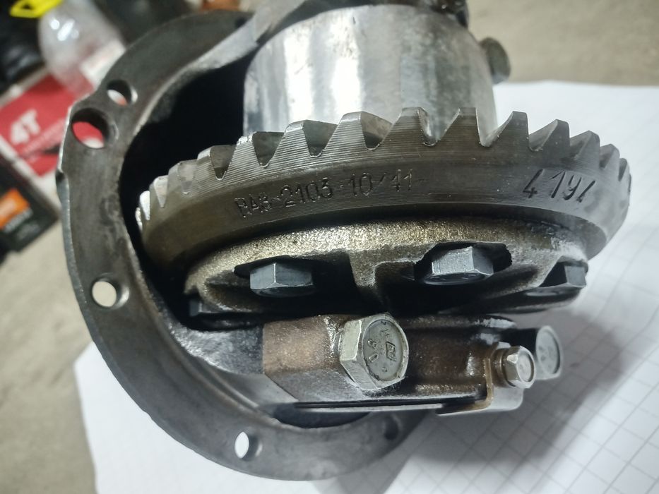 Редуктор заднього моста з блокуванням ВАЗ 2101-07 (пара 03) (10/41)