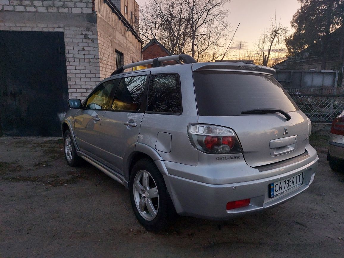 Mitsubishi Outlander 2007, 2.0 Газ.