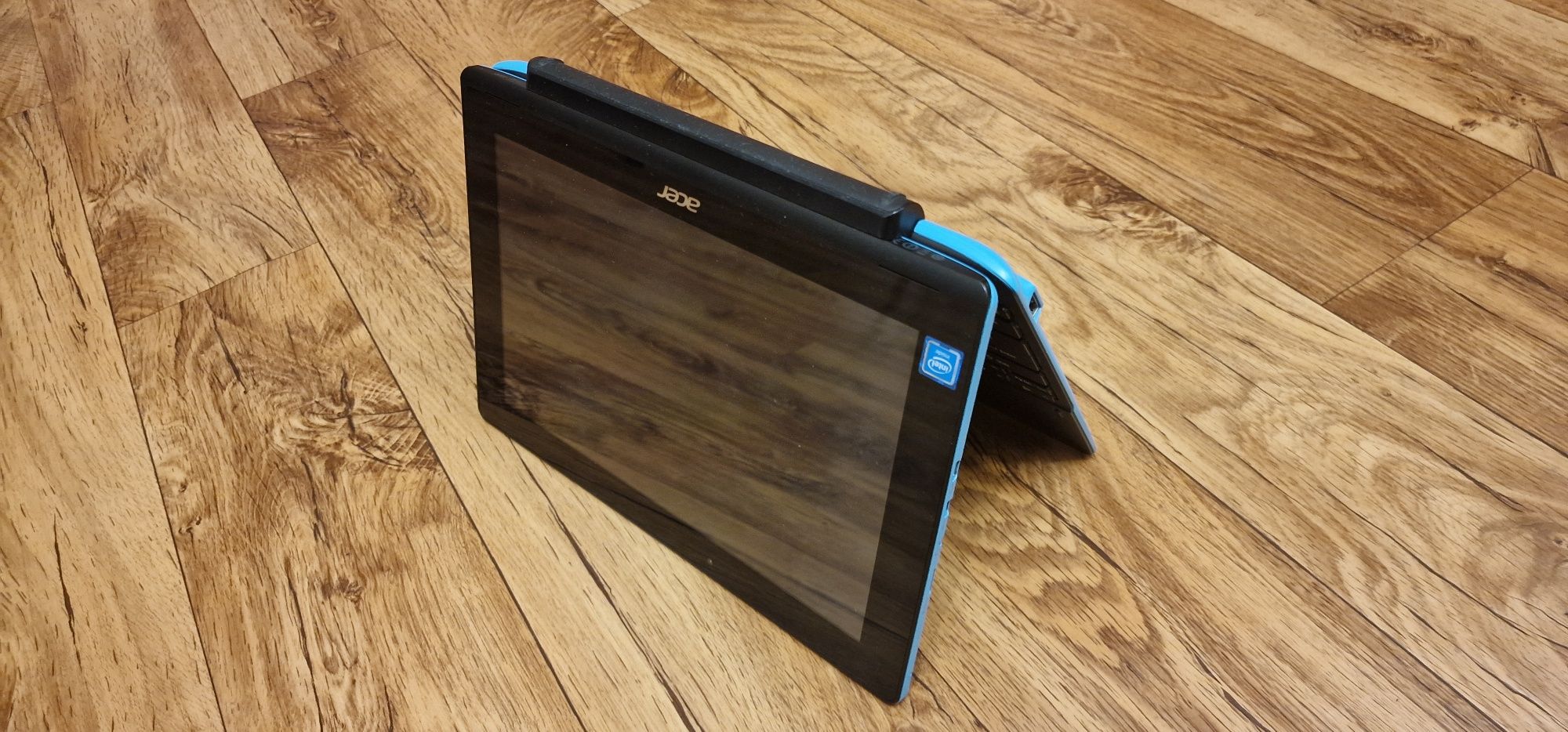 Acer aspire switch 10E