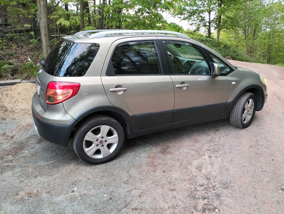 FIAT SEDICI 4WD 120 km jak Suzuki SX 4