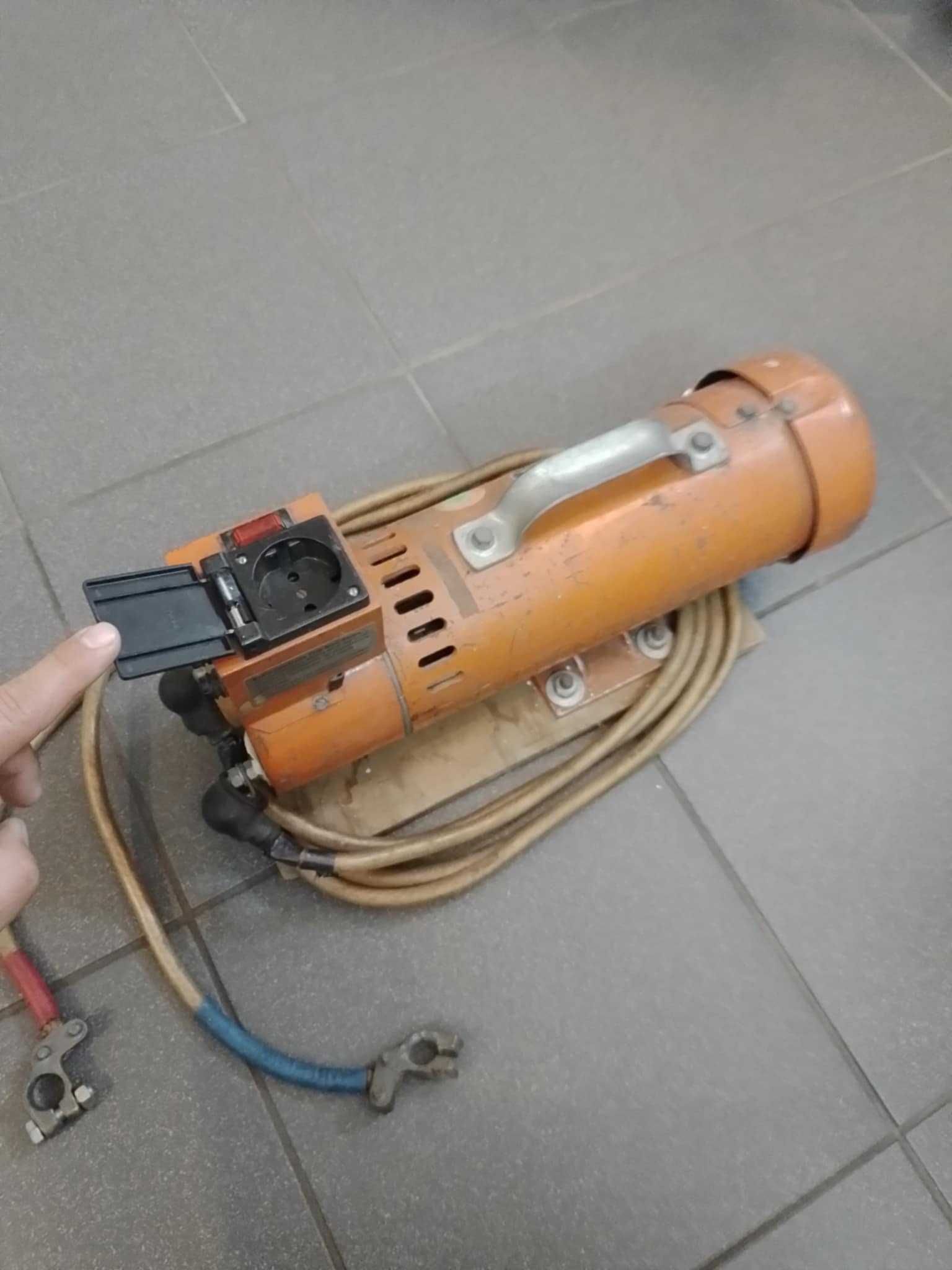 Agregat - generator na akumulator 12V/650 W