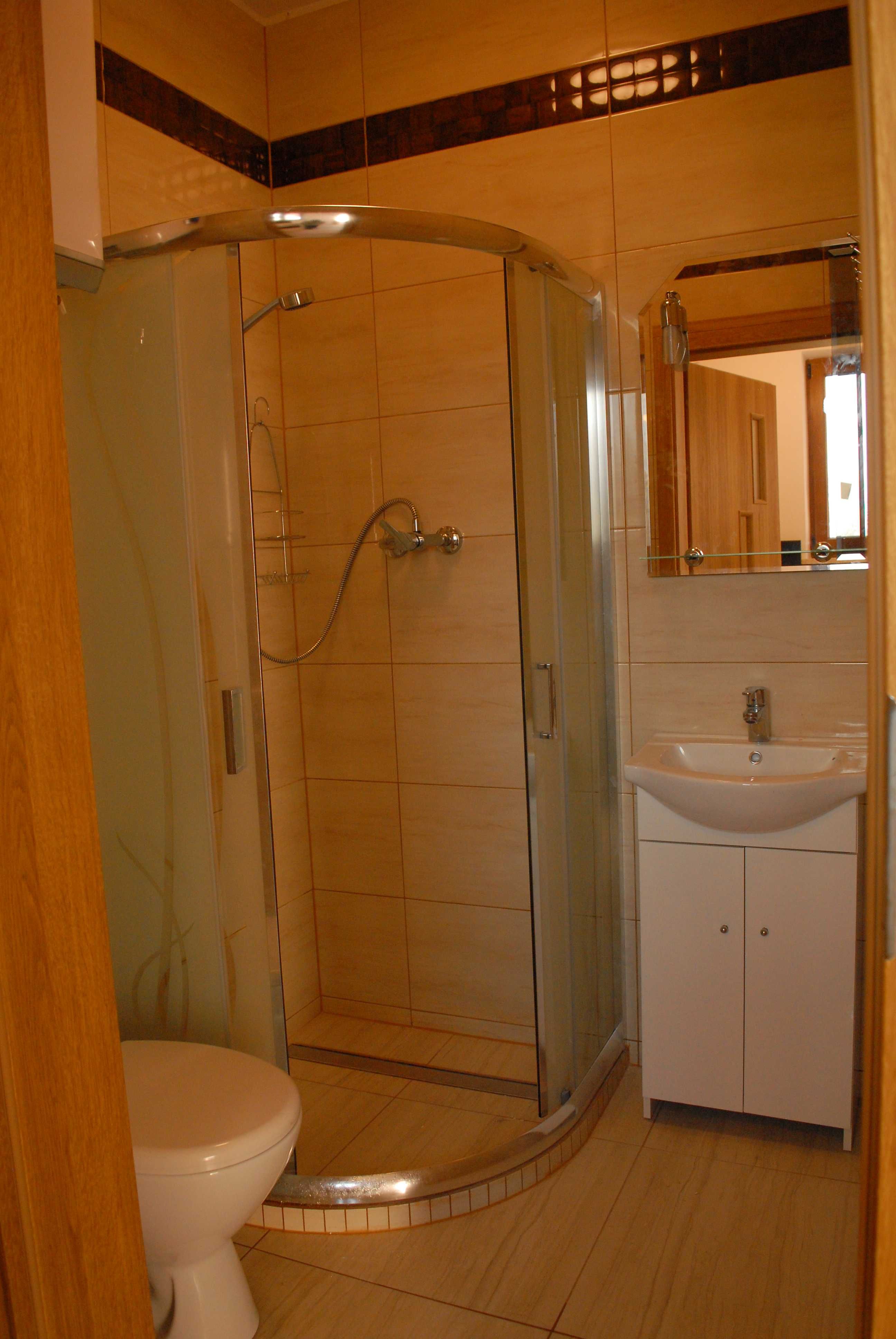POWRÓCISZ TU  -  bieszczady, polańczyk,  zalew solina,  apartamenty