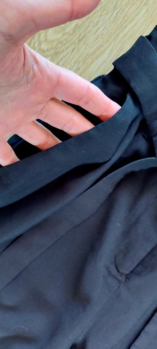 H&M r.34 czarne spodnie wiskoza wyższy stan