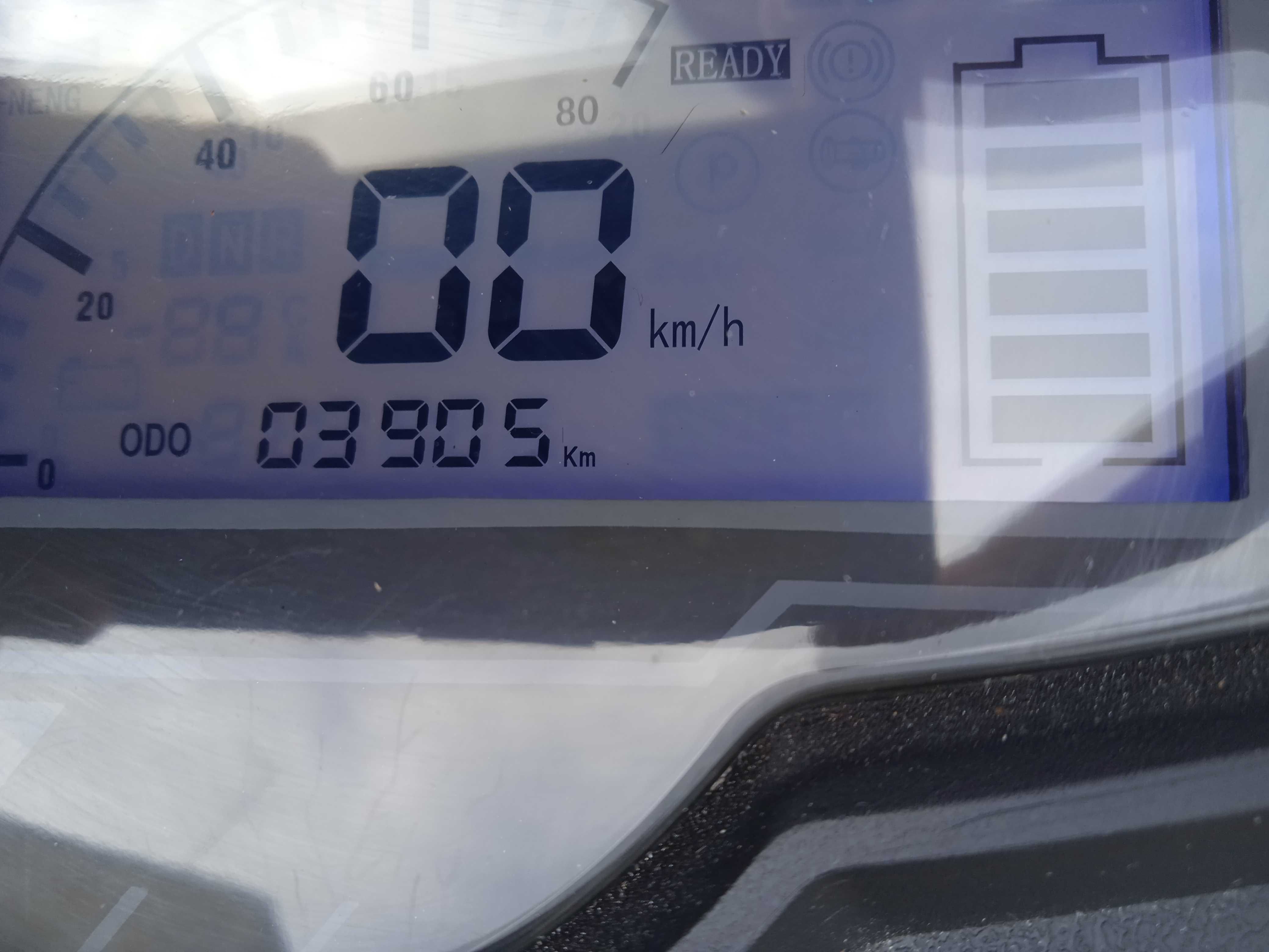 Scooter elétrica