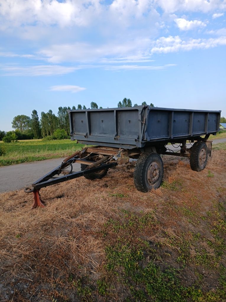 Причіп тракторний зіловский