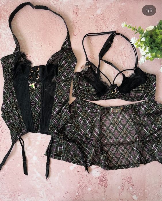 Білизна Savage Fenty by Rihanna