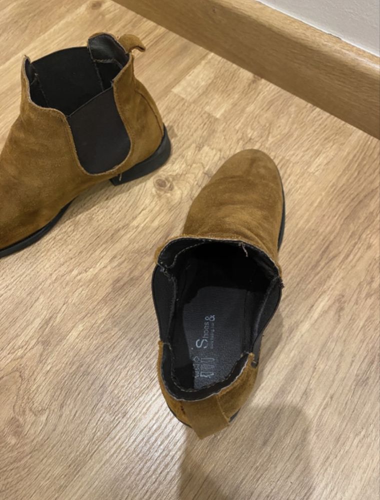 Botas de camurça