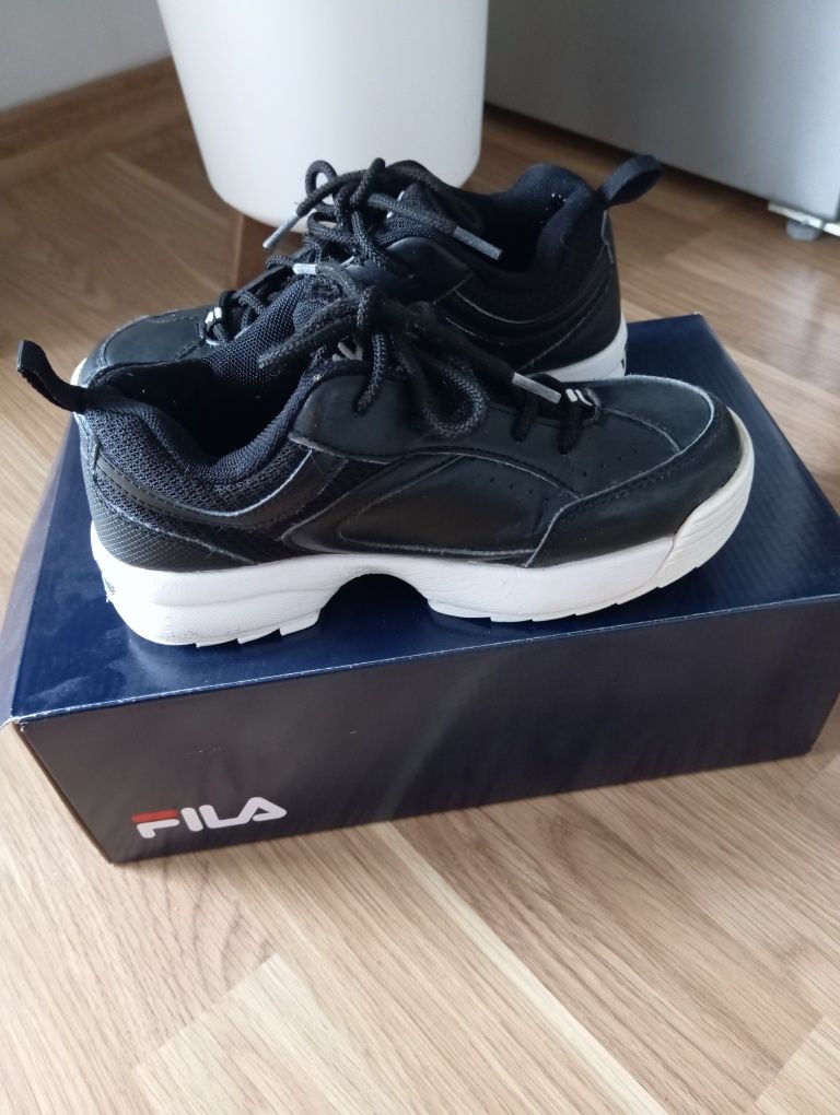 Buty adidasy Fila r 33 dla dziewczynki