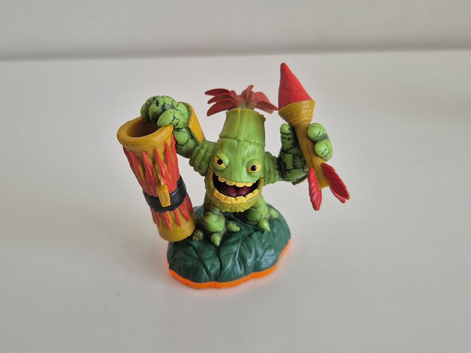 skylanders-Figuras + Magic Items (lote)