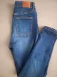 Spodnie z wysokim stanem skinny Bershka