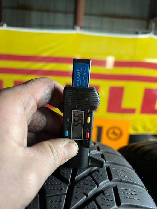 Шини 205/60 r16 96H Yokohama BluEarth Winter V905 2019рік (355)