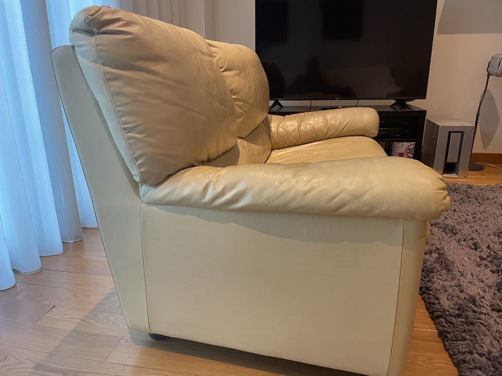 Oportunidade sofa 2 lugares