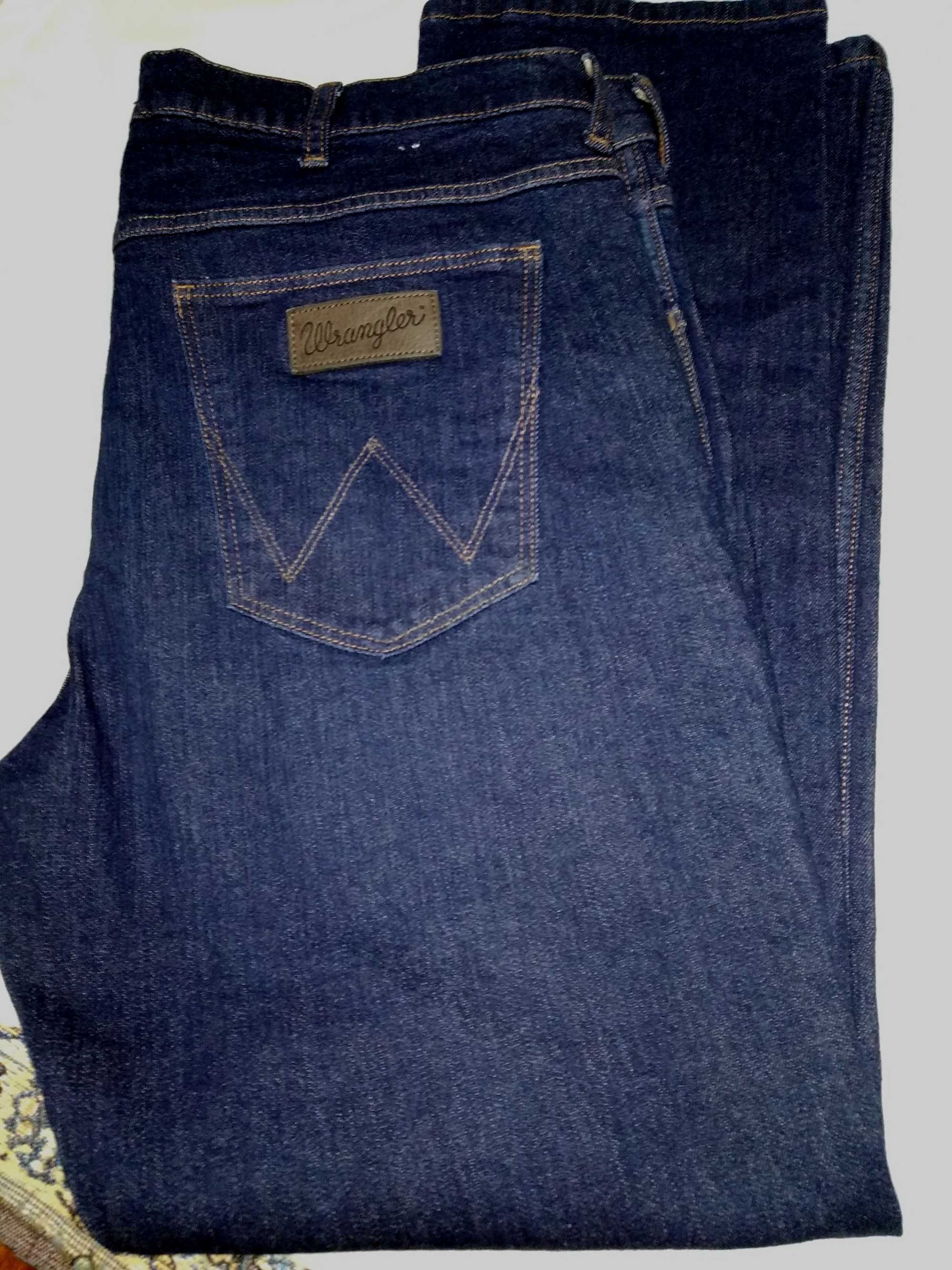 Джинси WRANGLER greensboro   W40 L32 made in Pakistan  з США