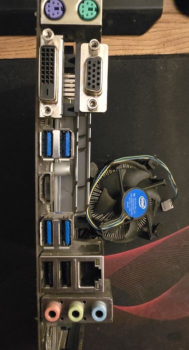 Продам материнську плату з процесором asus h270-plus + celeron g3200