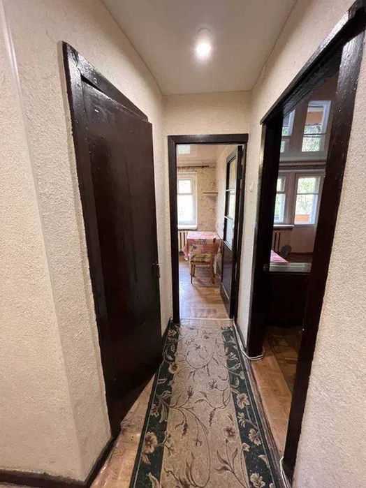 2-к квартира в жилом состоянии на Варненской / Инглези.