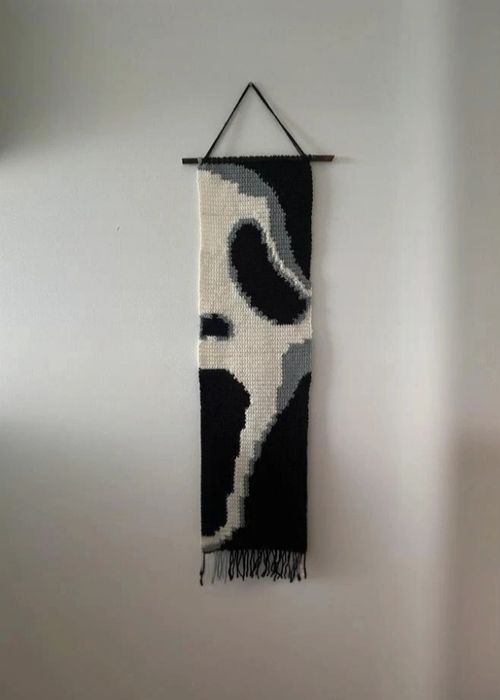 Decoração de Halloween em  crochê para parece