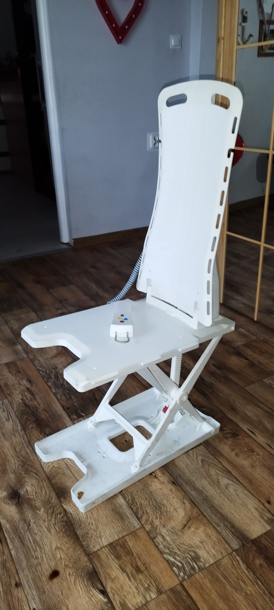 Krzesło do kąpieli dla niepelnosprawnych