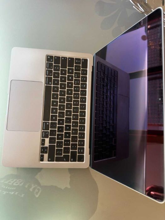 MacBook Air 13'' M2 8GB 8C 256GB