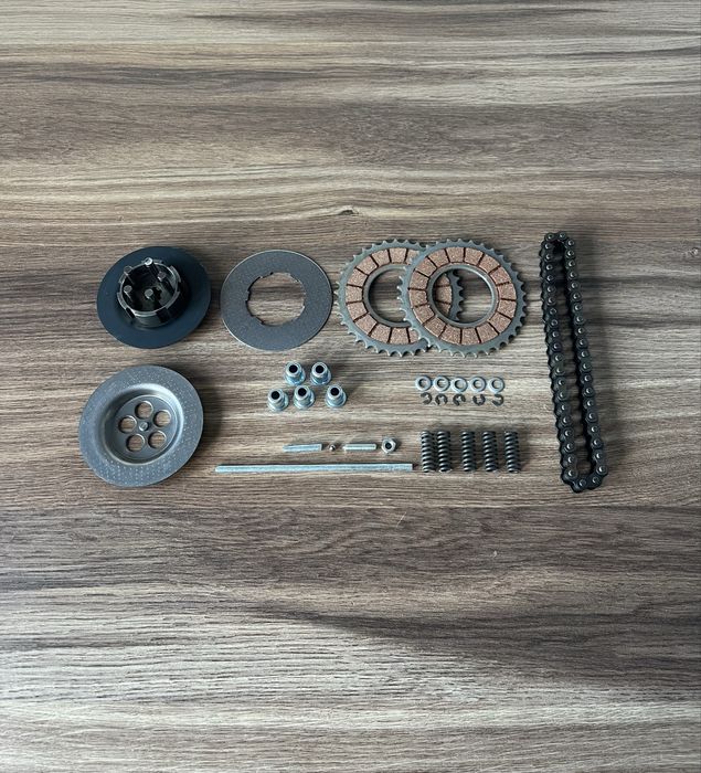 NOWE CZESKIE kompletne sprzęgło kosz tarcze sprzęgła JAWA 50 OGAR 200