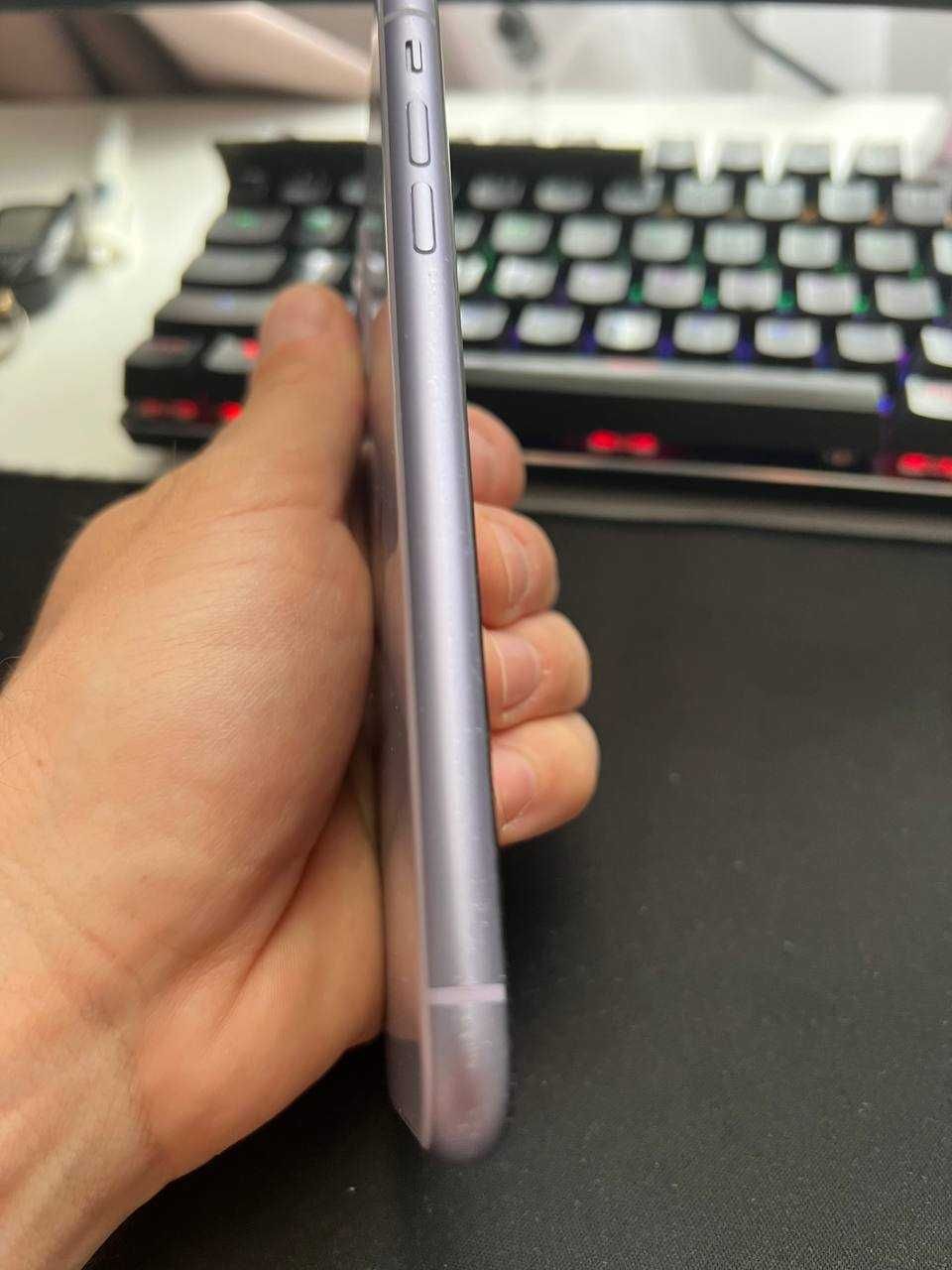 Продам свій Iphone 11 64 ГБ