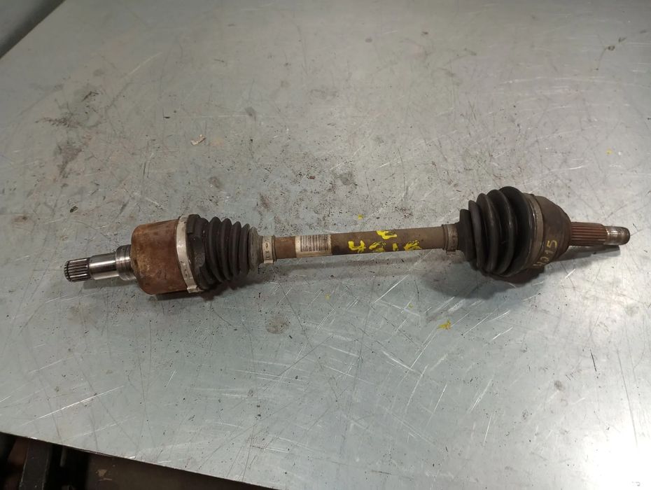 Transmissão frente esquerda FORD Fiesta VI (CB1, CCN)