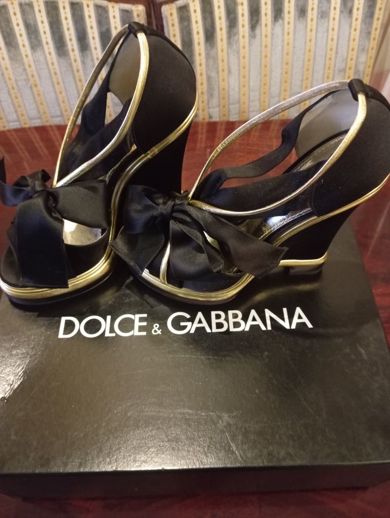 Босоніжки жіночі Dolce & Gabbana