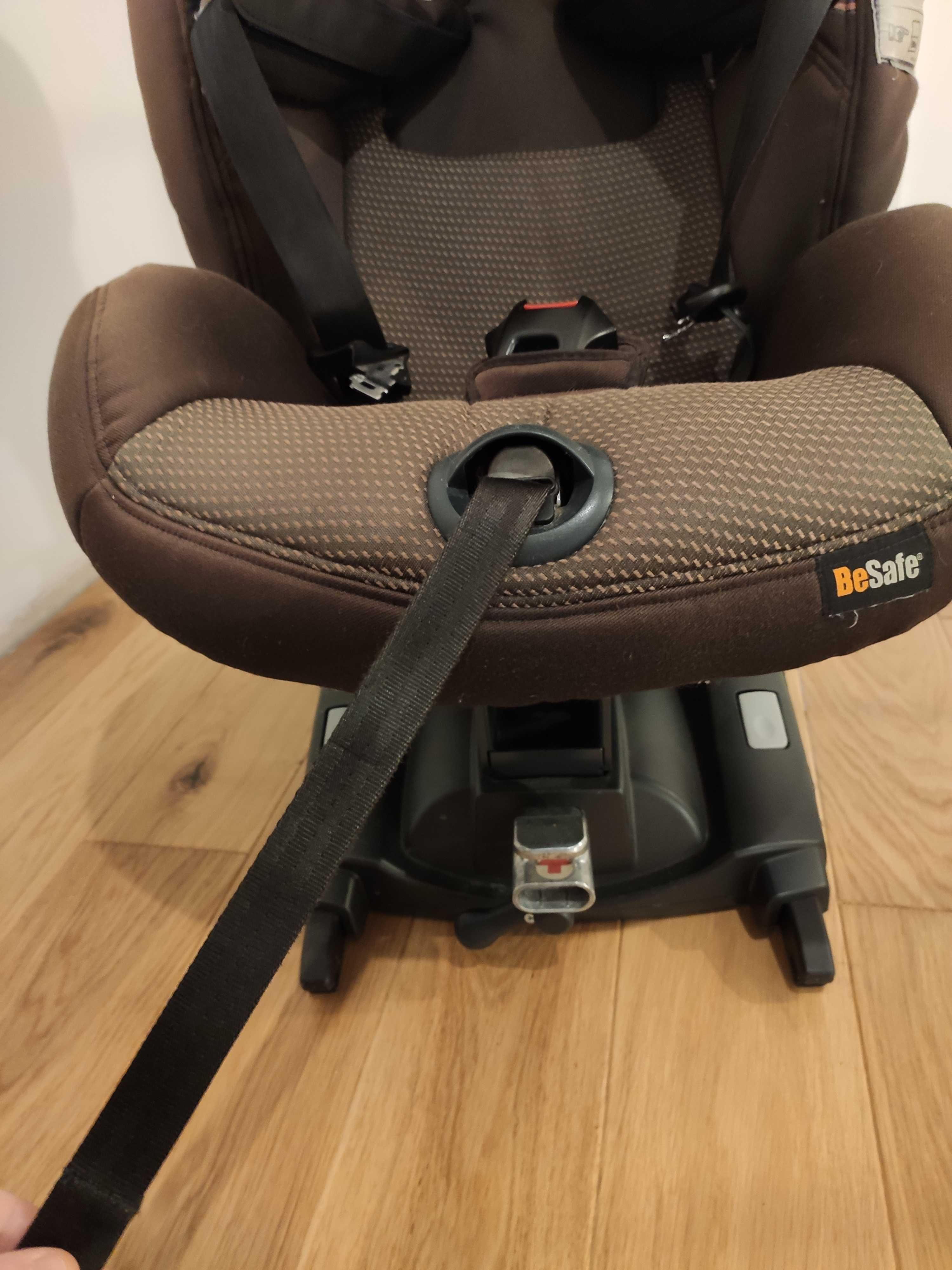 Fotelik besafe izi combi x4 isofix RWF i FWF