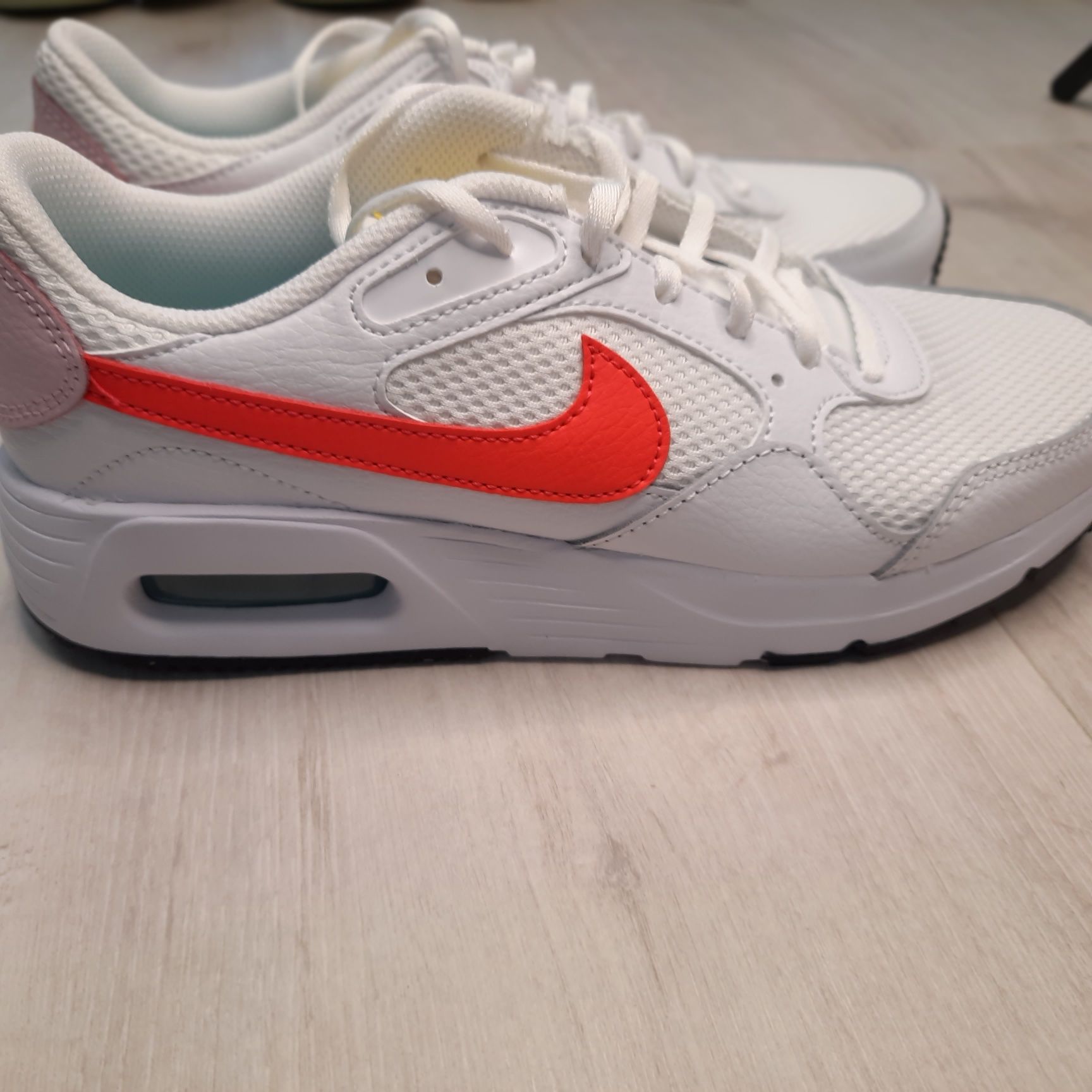 Оригінальні жіночі кросівки NIKE AIR MAX SC SHOES WHITE FZ3623-100