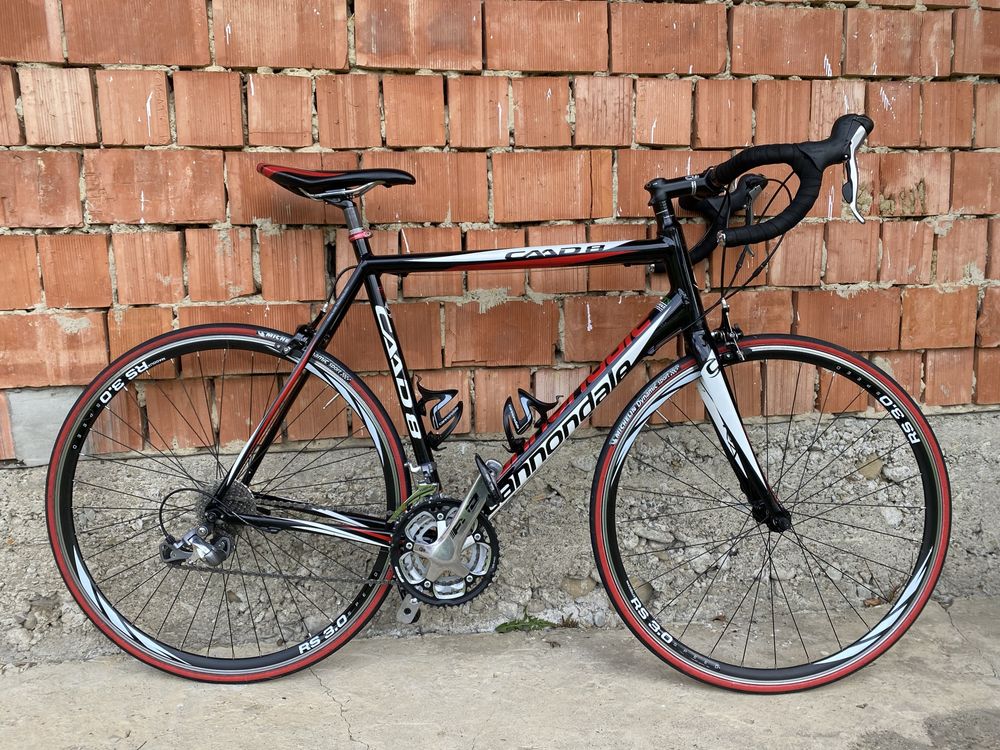 Шосейний велосипед Cannondale CAAD8