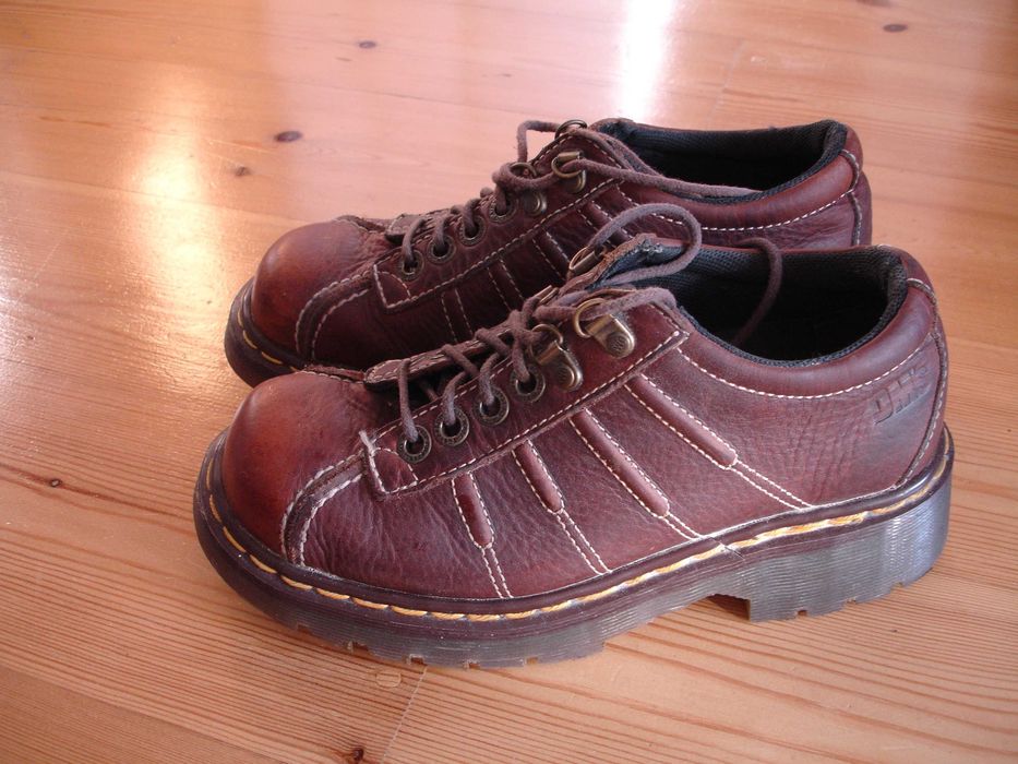 Sprzedam buty damskie Martensy