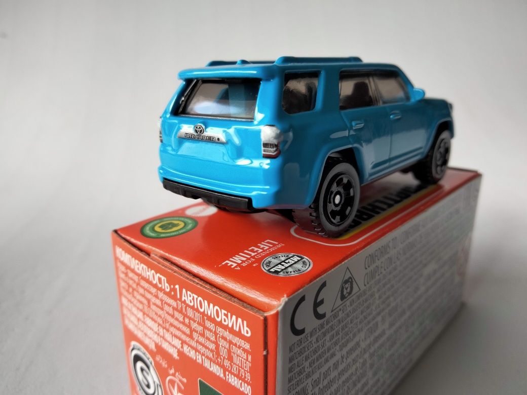 1/64 Toyota 4Runner - 2020 (Matchbox)