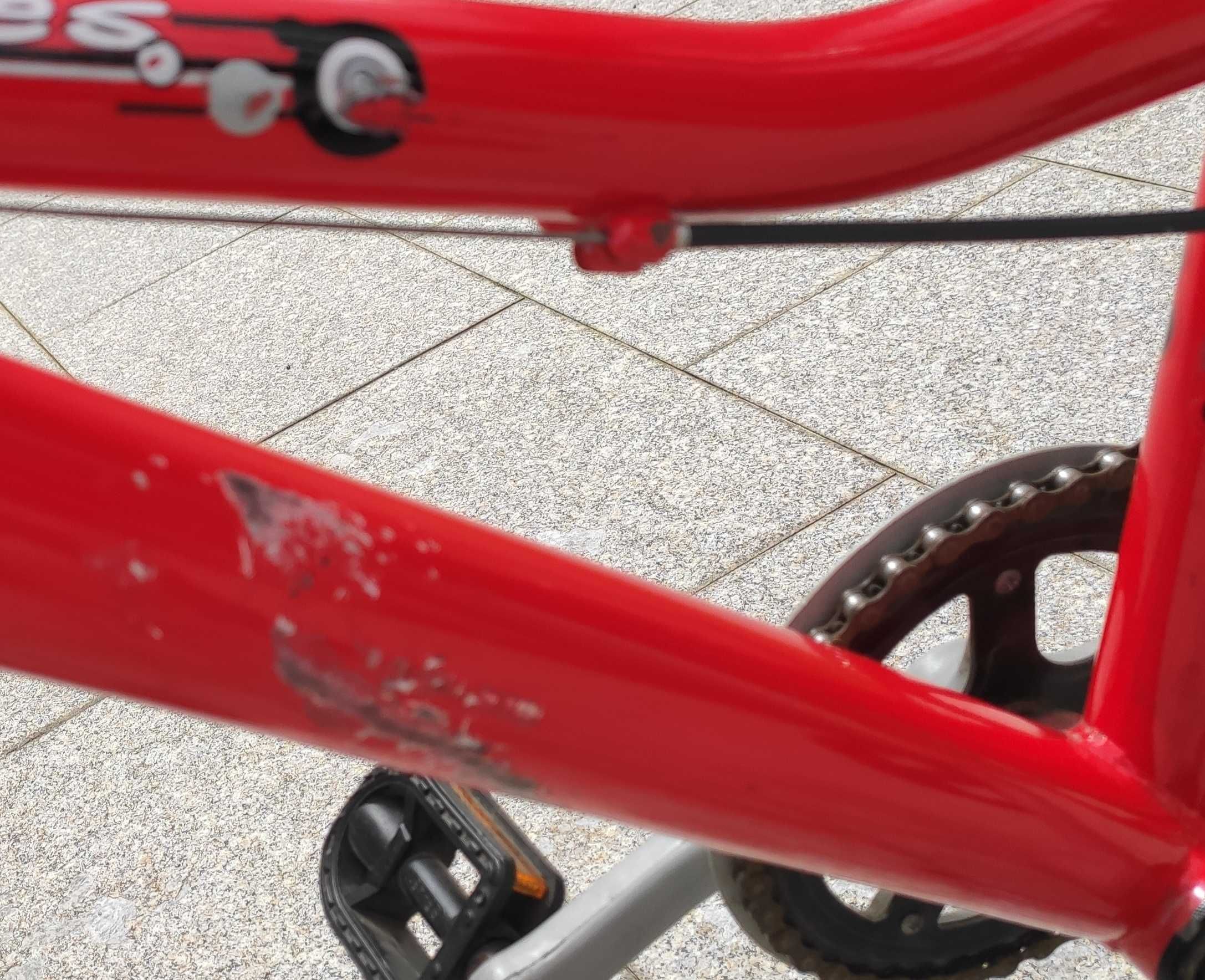 Bicicleta da marca MEGA