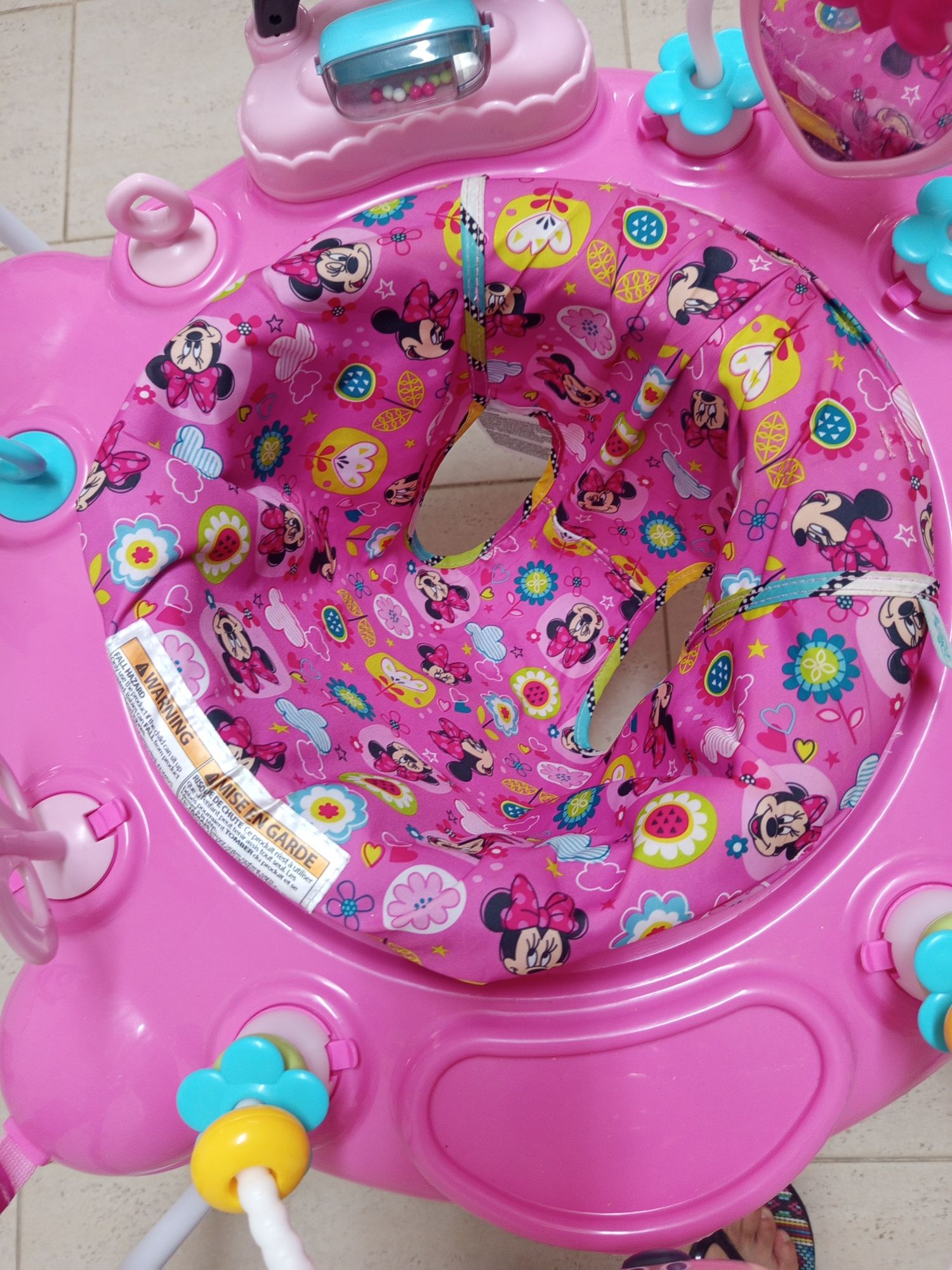 Saltitão    Minnie