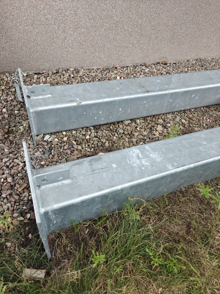 Sprzedam słupy stalowe ocynkowane 10mm grubości ścianki.