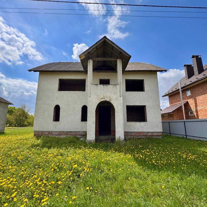 Продаж будинку і ділянки 21,5сот недалеко від Франківська