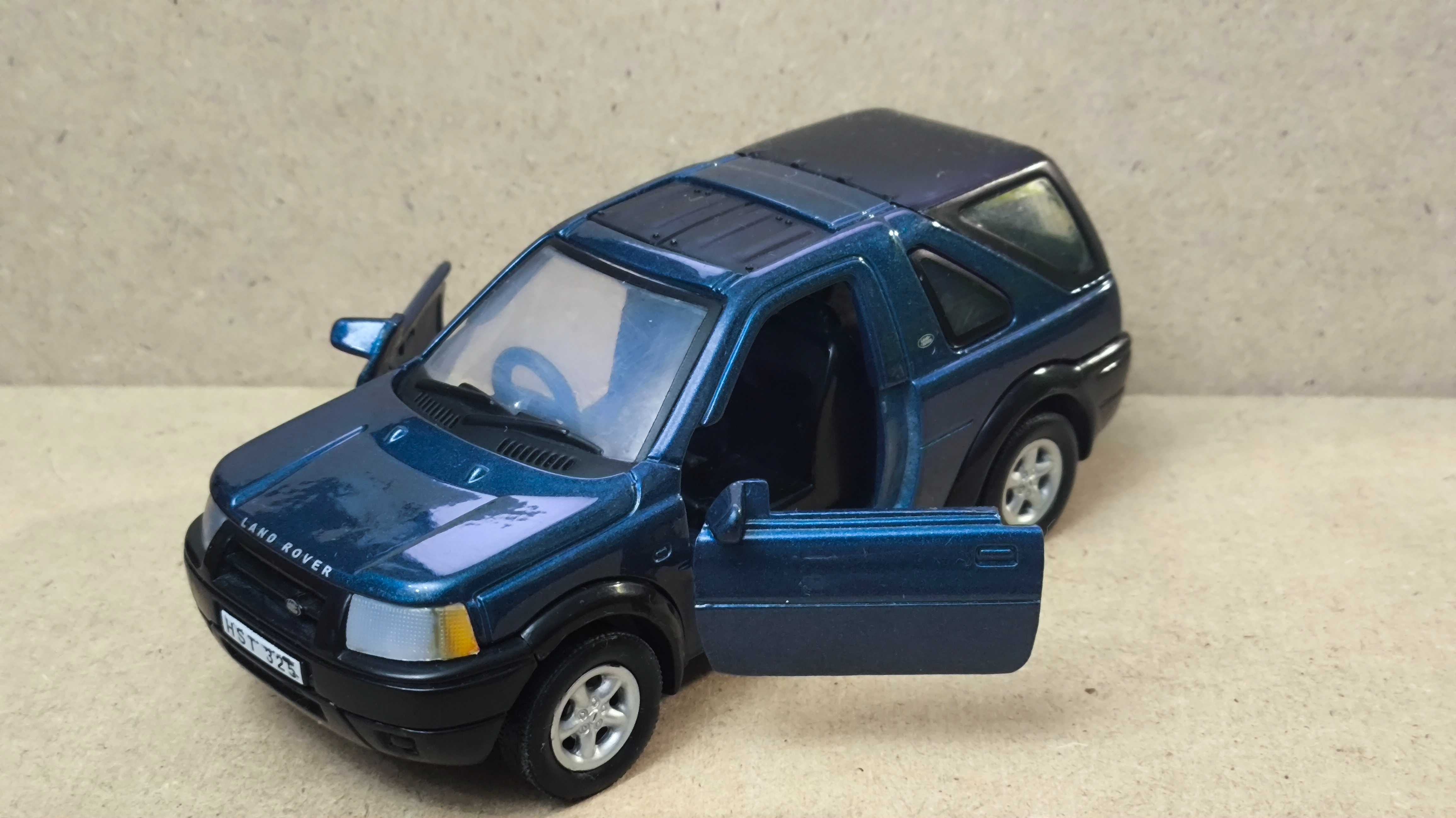 Машинка, модель авто Land Rover Freelander 1.38 Smart Toys