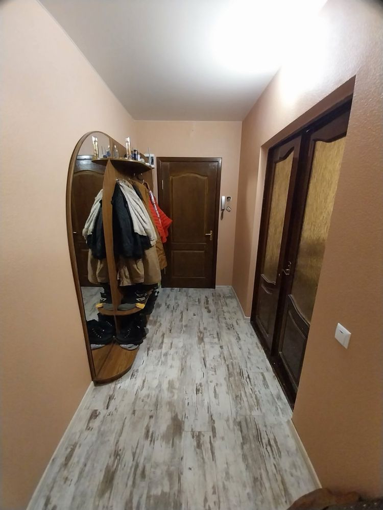 Продам 2 х кімнатну квартиру в центрі міста Борисполя