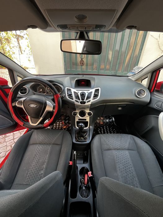 Ford Fiesta - Motor Novo - Carro que dá nas vistas