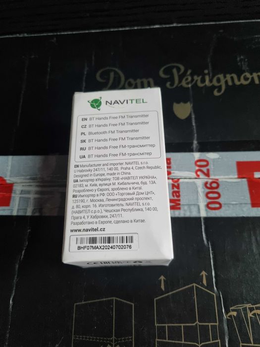 Navitel Transmiter fm bhf07 max Ładowarka samochodowa USB-A oraz USB-C