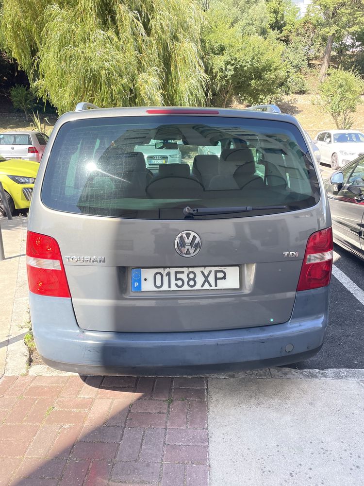 VW Touran 2004. 284000km