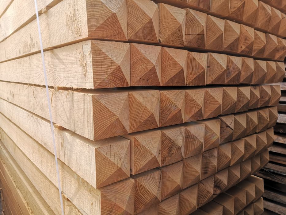 Slupki ogrodzeniowe, kantówki, graniak , palisada,akacja