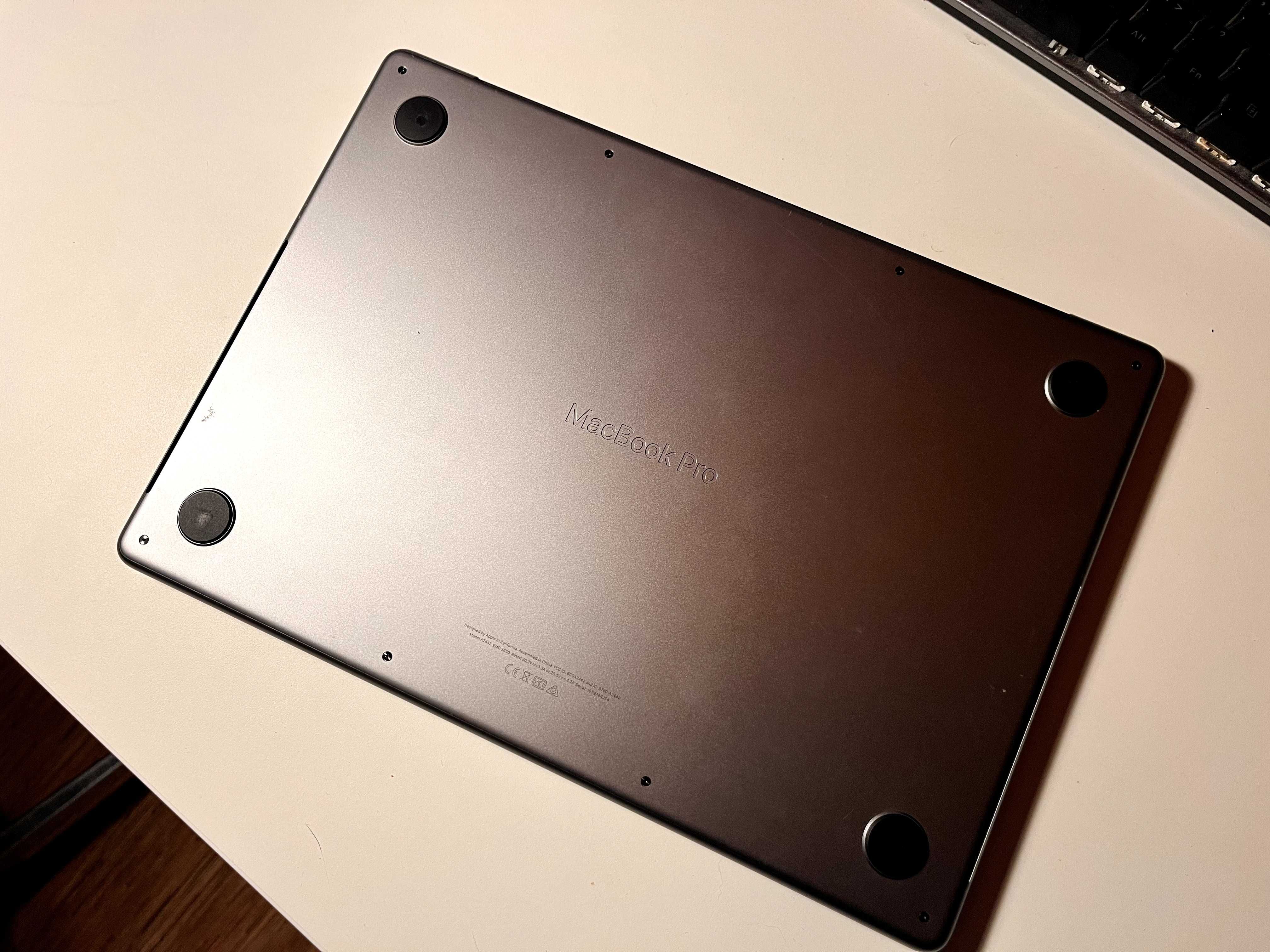 Macbook Pro M1 Pro 14"