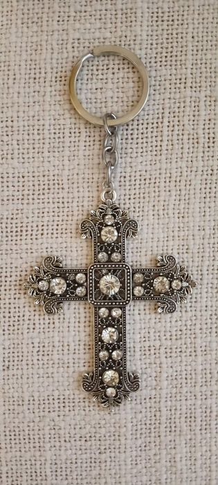 Брелоки для ключів.