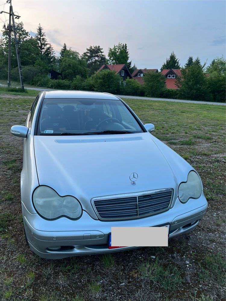 Mercedes Benz C200 CDI (w203)