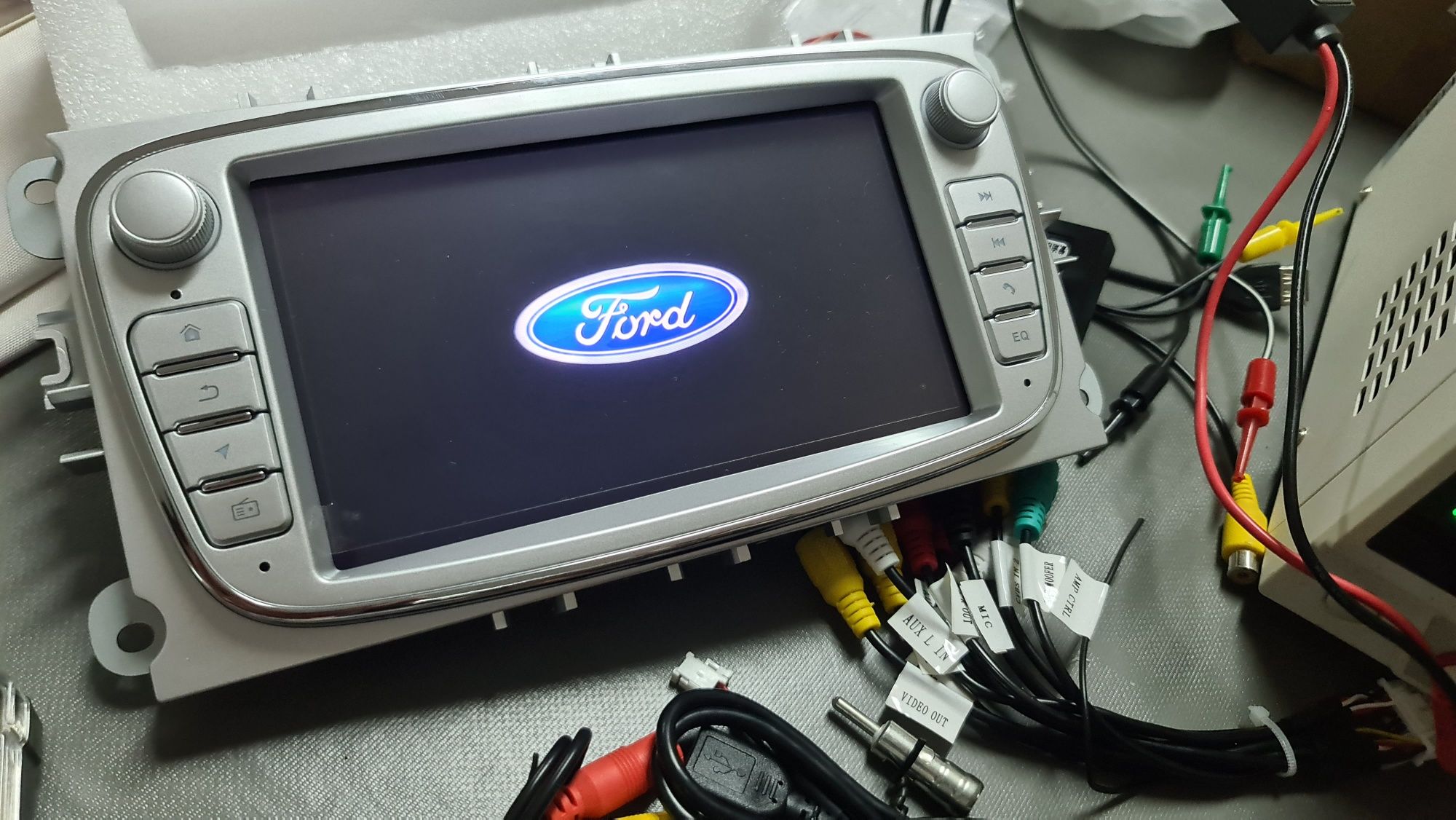 Auto Rádio Android 10 Ford Focus NOVO + Câmara Traseira