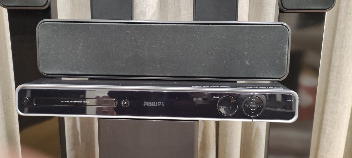 Sistema de som 5.1 Philips