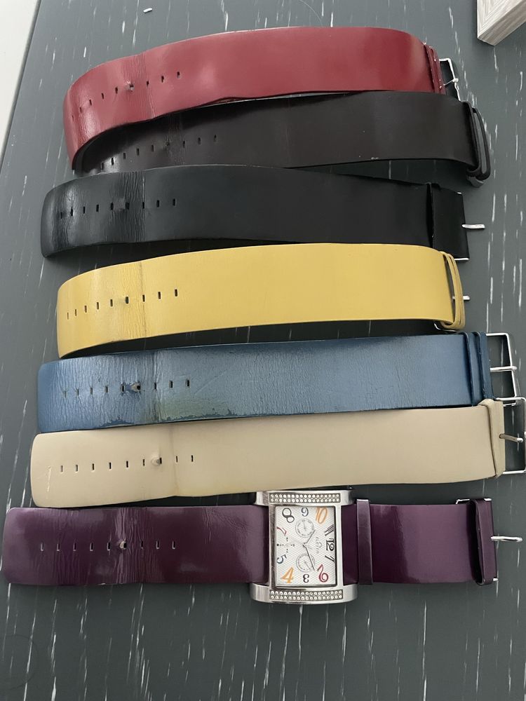 Relogio com braceletes