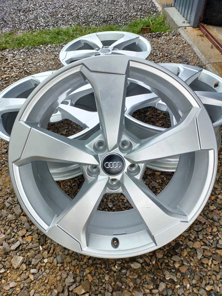 Felgi audi rotor 19 cali a3 S3 RS3 Q3 SQ3